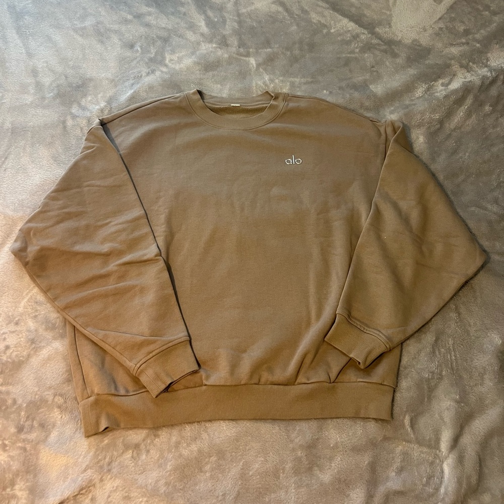 Alo sweater